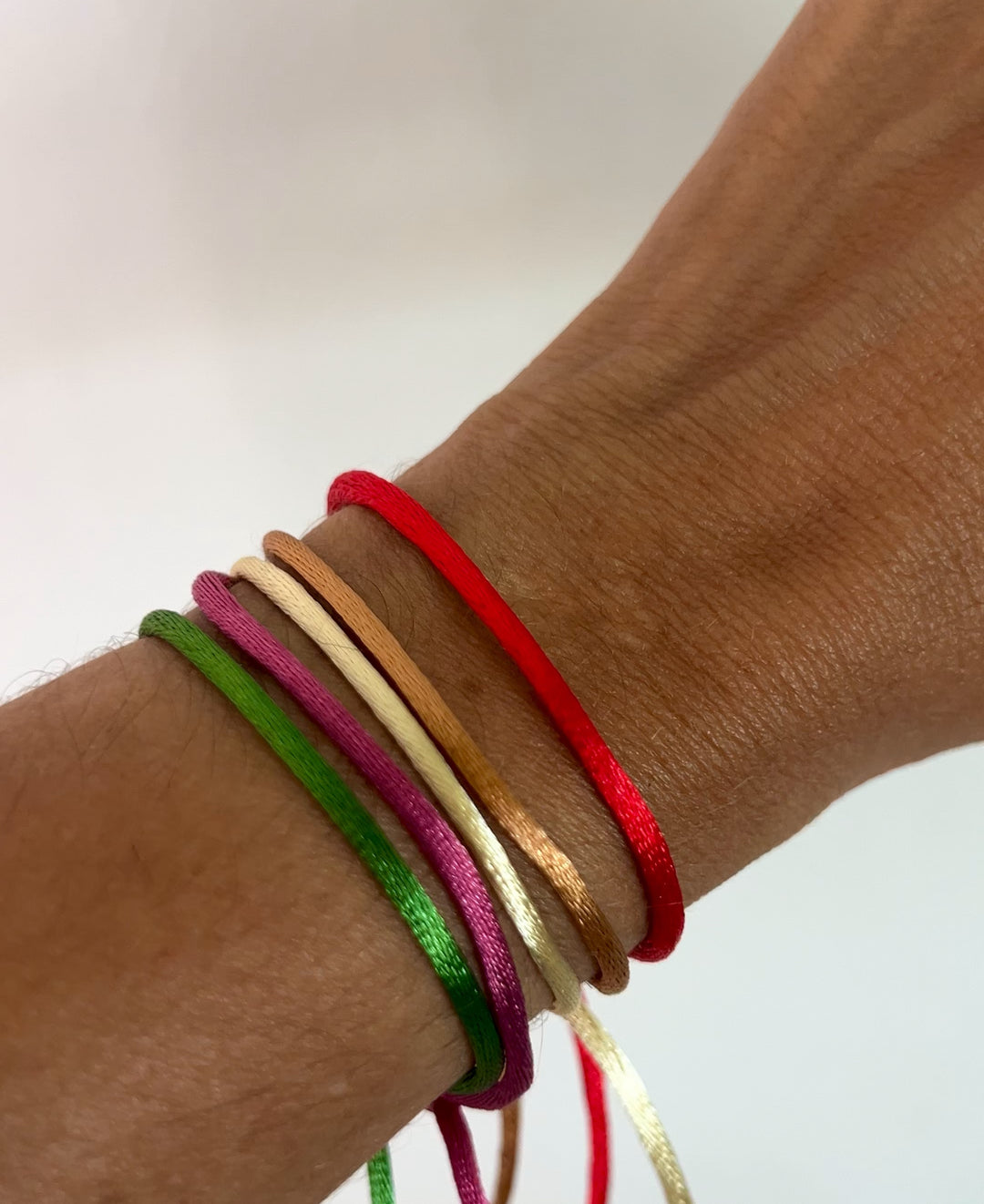 Pulseras de hilo