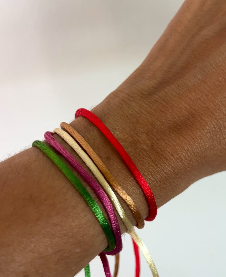 Pulseras de hilo