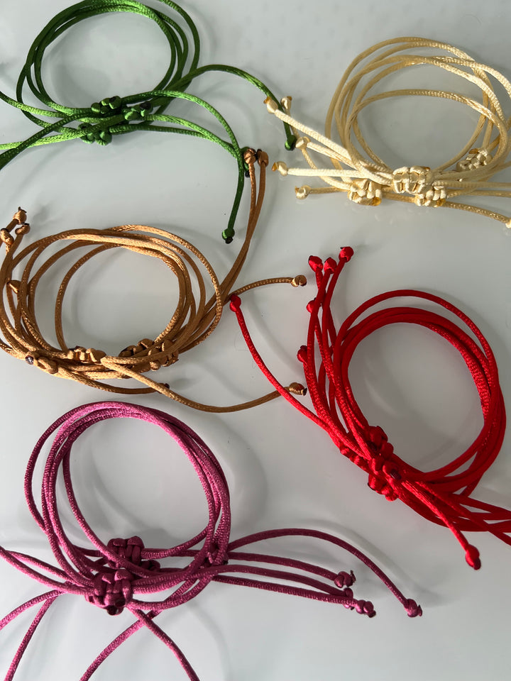 Pulseras de hilo